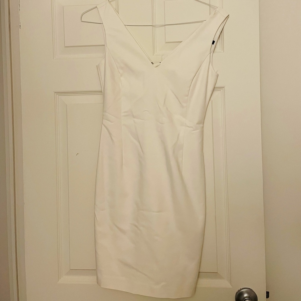 ✂️SOLD✂️Zara white mini dress in good condition